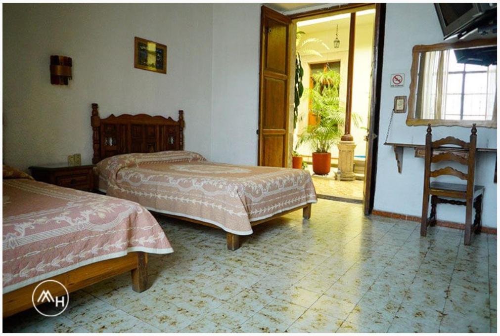 Hotel Atilanos Morelia Buitenkant foto