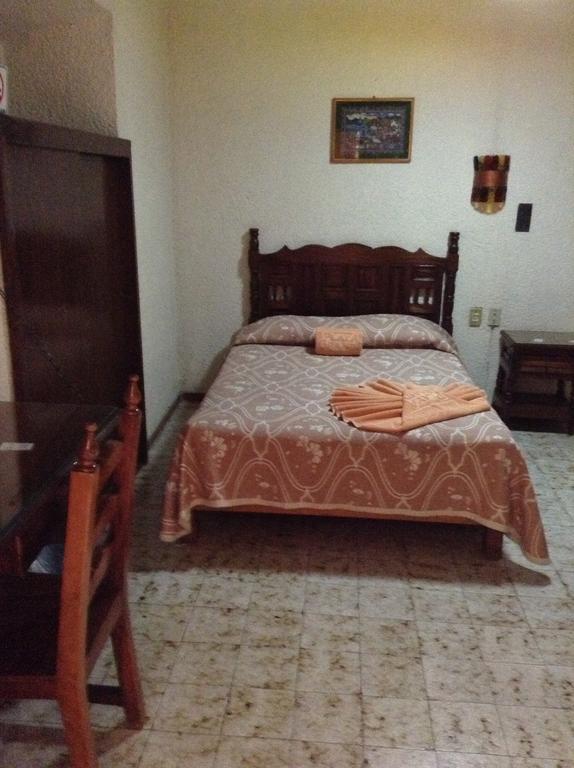 Hotel Atilanos Morelia Buitenkant foto
