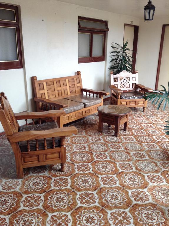 Hotel Atilanos Morelia Buitenkant foto