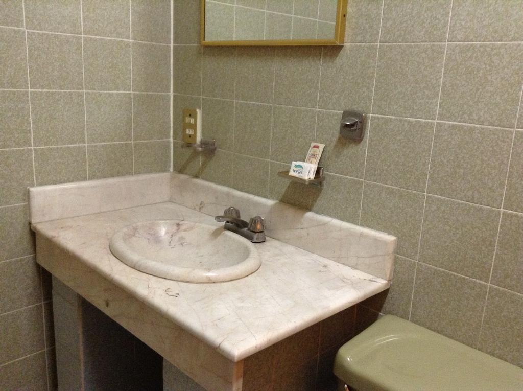 Hotel Atilanos Morelia Kamer foto