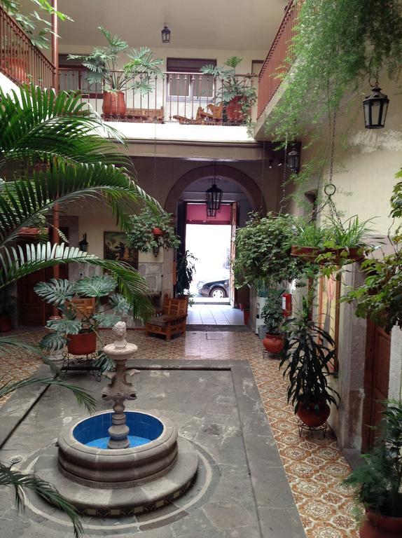 Hotel Atilanos Morelia Buitenkant foto