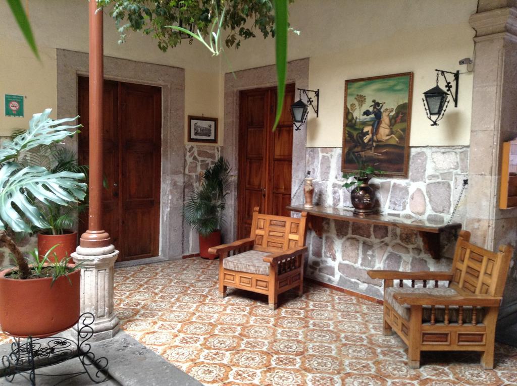 Hotel Atilanos Morelia Buitenkant foto