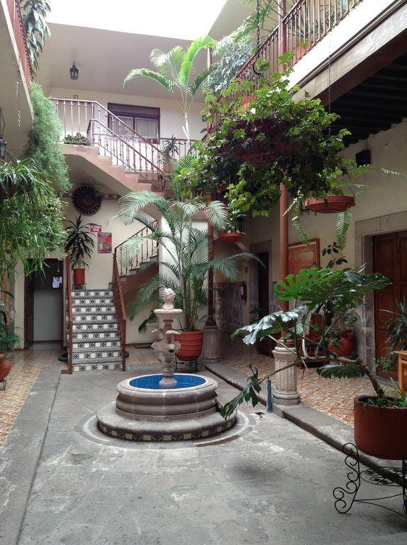 Hotel Atilanos Morelia Buitenkant foto